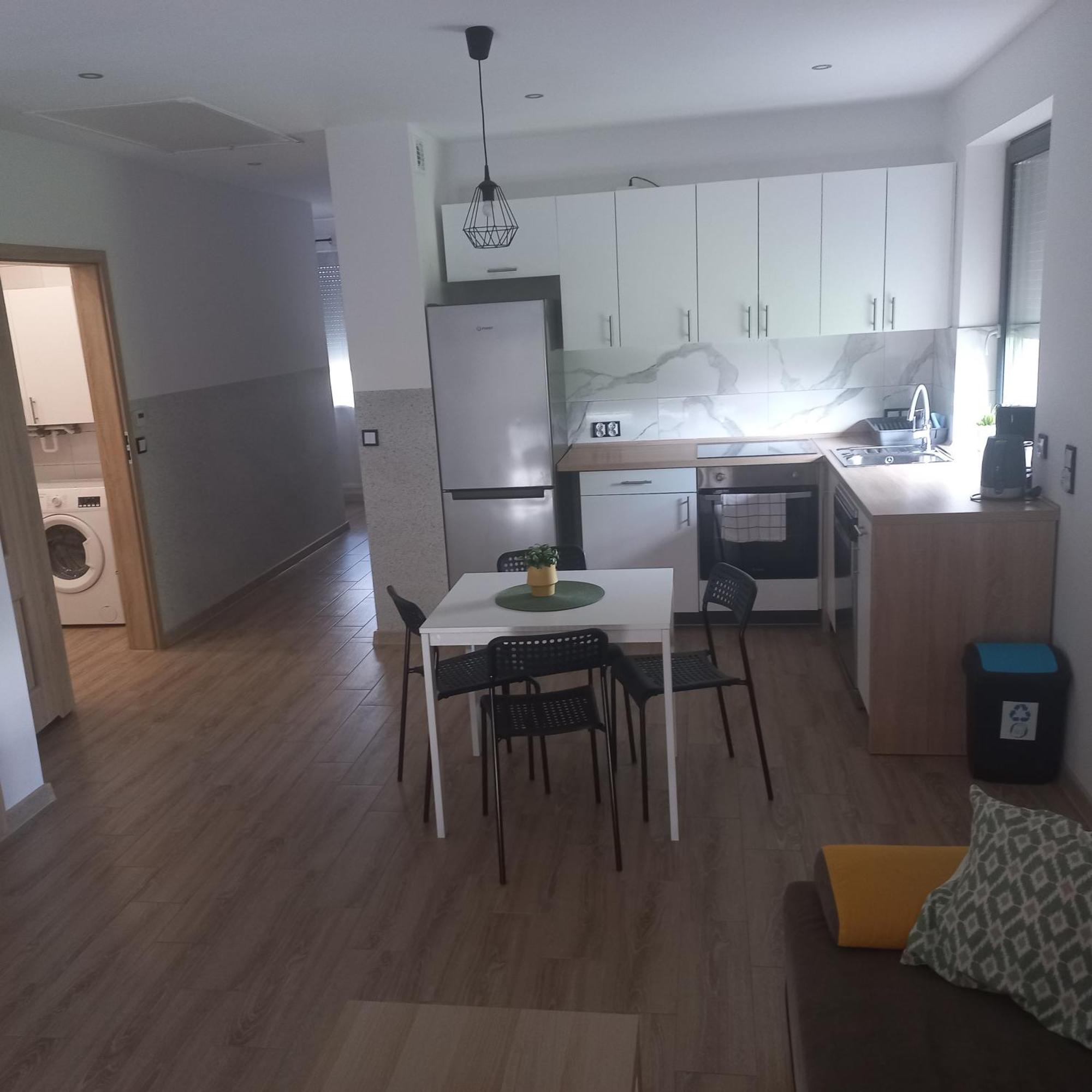 Apartamenty Josef Zbroslawice Eksteriør billede