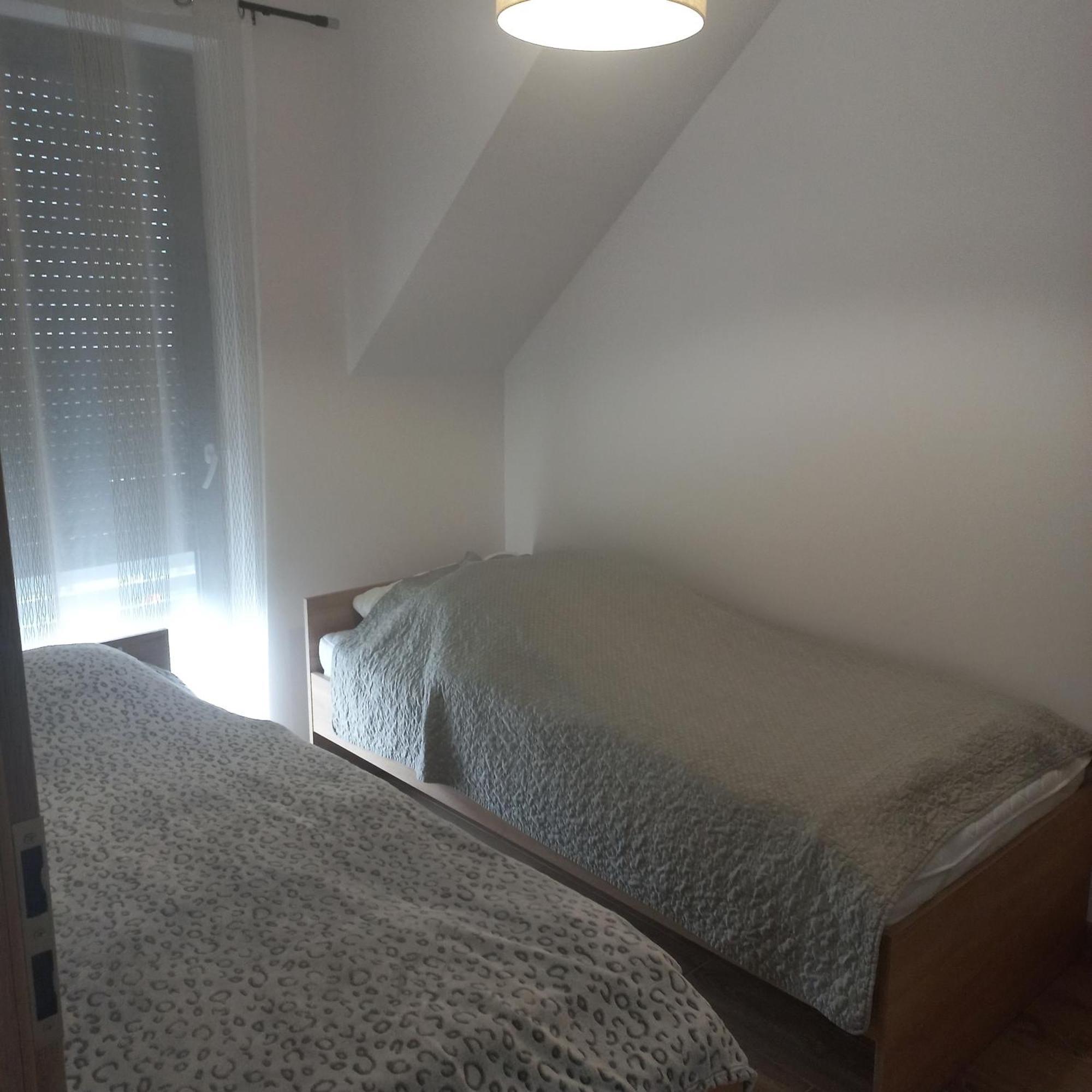 Apartamenty Josef Zbroslawice Eksteriør billede